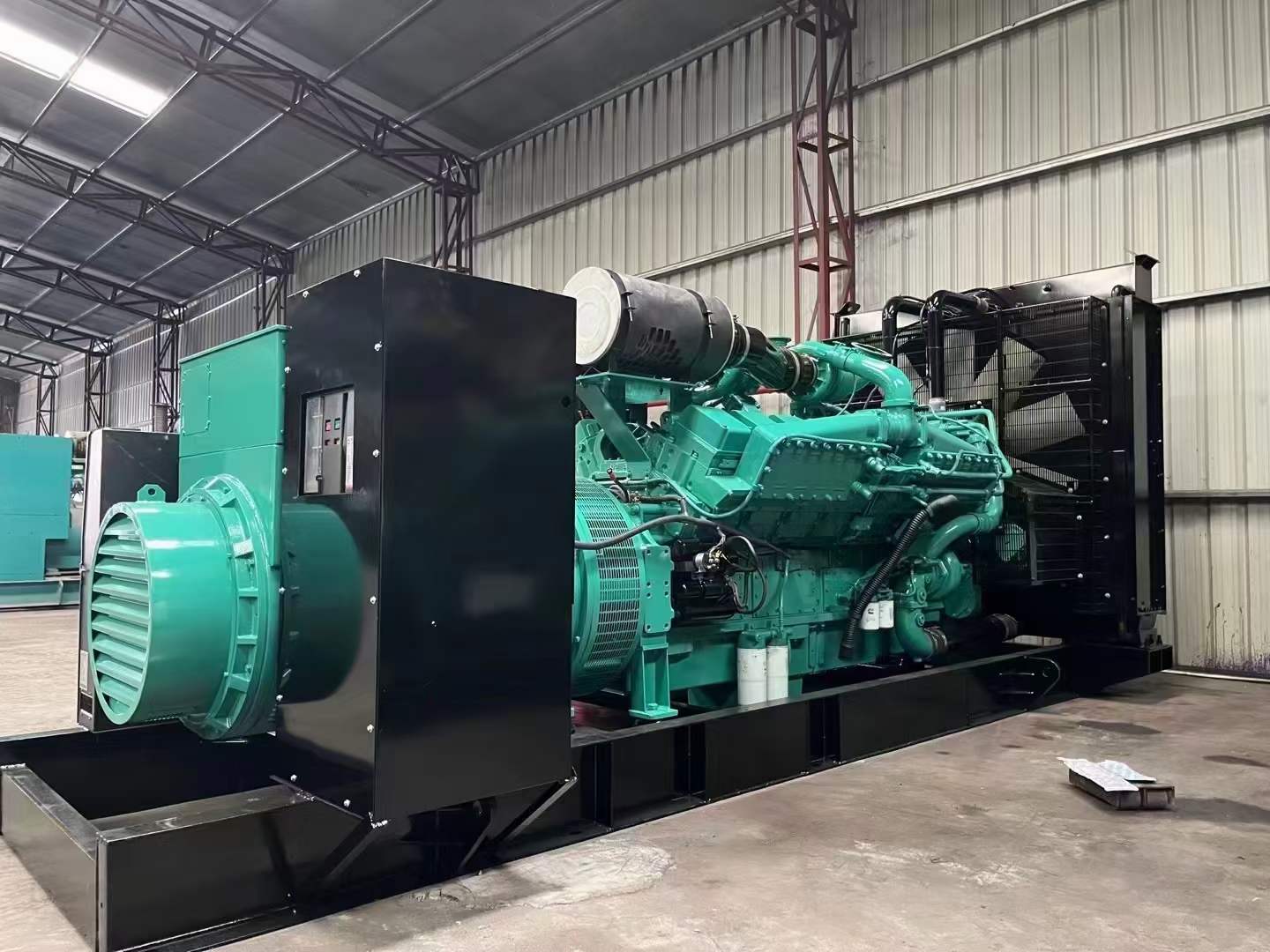 兴山如何降低 800kW 柴油发电机输出电流的波动？
