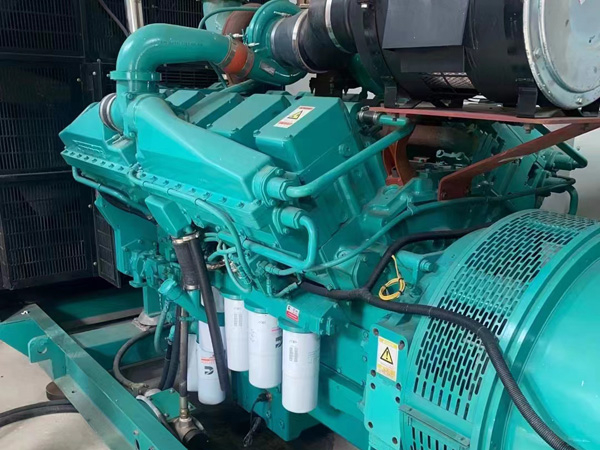 兴山更换100kW柴油发电机组机油时，需要注意哪些事项？