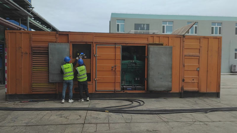 兴山如何检查柴油发电机组的机油油位？